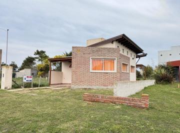 Casa · 68m² · 3 Ambientes · Venta Casa 3 Amb Mar del Sud