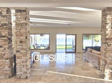 Casa · 525m² · 6 Ambientes · 2 Cocheras · Casa en Venta y Alquiler Al Lago en El Golf, Nordelta