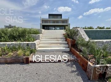 Casa · 336m² · 8 Ambientes · 2 Cocheras · Casa en Venta Al Lago en Los Puentes, Nordelta