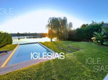 Casa · 245m² · 5 Ambientes · 2 Cocheras · Casa en Venta Al Lago en Las Tipas, Nordelta