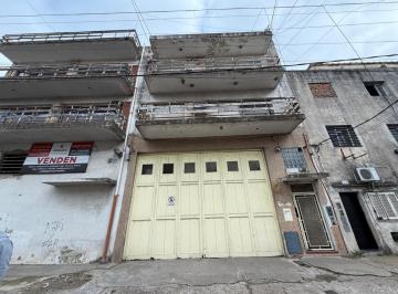 Depósito · 1294m² · Venta Deposito con Oficinas - 1294 m² - Sarandi, Zonificación Industrial.