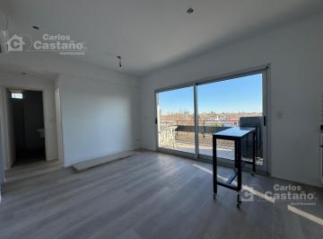 Departamento · 51m² · 3 Ambientes · 1 Cochera · Avellaneda 609 - Piso a 1/c de Av Maipú, a Estrenar con Terraza, Parrilla, 2 Baños y Cochera