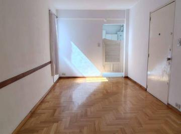 Departamento de 2 ambientes, Villa Devoto · Departamento 2 Amb Lateral Coc Sep - Llavallol y Jose Cubas