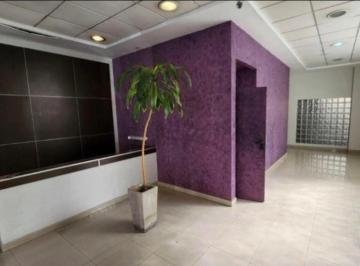 Departamento de 3 ambientes, Floresta · Departamento Al Frente Muy Luminoso con Balcon