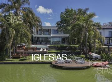Casa · 500m² · 5 Ambientes · 2 Cocheras · Casa en Venta Al Lago en Santa Bárbara, Tigre
