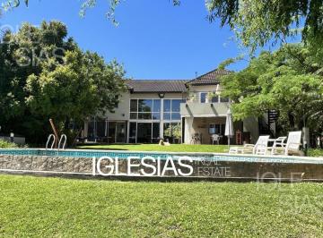 Casa · 328m² · 6 Ambientes · 2 Cocheras · Casa en Venta Al Lago en Los Castores, Nordelta