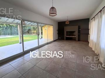 Casa · 190m² · 6 Ambientes · Casa en Alquiler en San Isidro Labrador, Villanueva