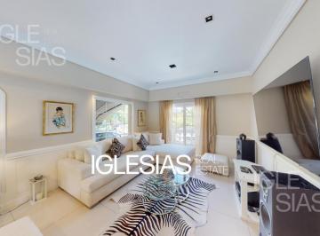 Casa · 600m² · 8 Ambientes · 1 Cochera · Casa en Venta Al Río en El Yacht, Nordelta