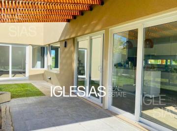 Casa · 166m² · 5 Ambientes · 4 Cocheras · Casa en Alquiler en Barrio Araucarias Puertos Escobar
