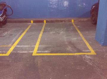 Garage , San Nicolás · Cocheras Fijas Cubiertas Para Autos /camionetas