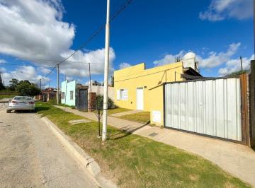 Casa · 100m² · 4 Ambientes · 1 Cochera · Venta de Casa de Dos Dorm., Tandil.