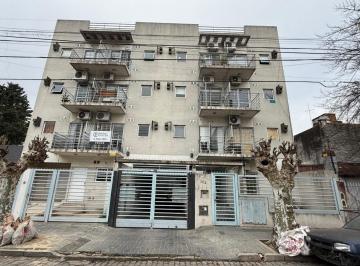 Departamento · 42m² · 2 Ambientes · 1 Cochera · 2 Ambientes en Alquiler con Cochera Opcional