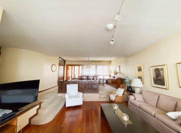Departamento · 222m² · 8 Ambientes · 2 Cocheras · Departamento Piso en Venta, 4 Dorm. + 2 Coch