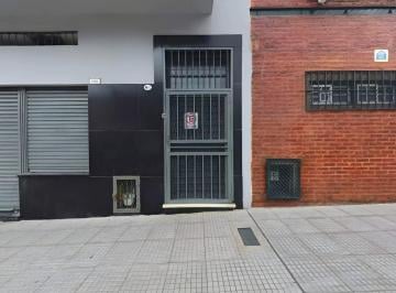 PH · 149m² · 4 Ambientes · Alquiler PH 4 Amb Sin Expensas Parque Chacabuco