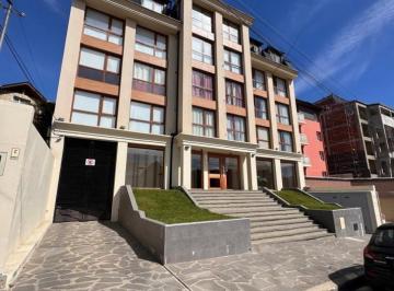 Departamento · 82m² · 3 Ambientes · 1 Cochera · Duplex 3 Amb 1 Suite Vista Al Lago Cochera y Baulera en Bo. Belgrano, Bariloche en Venta Ideal Renta