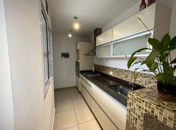 Departamento · 44m² · 2 Ambientes · 1 Cochera · Hermoso 2 Amb con Patio y Cochera Cubierta!