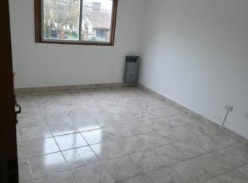 Departamento · 55m² · 3 Ambientes · Departamento 3 Ambientes 55 m² / Apto Credito / Magallanes 8200/ Expensas Bajas
