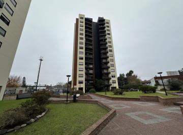 Departamento · 98m² · 4 Ambientes · 1 Cochera · Departamento 4 Ambientes en Quilmes