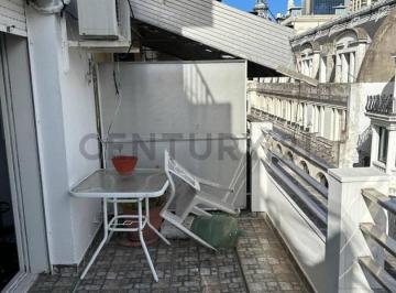 Oficina comercial · 43m² · 2 Ambientes · Oficina de 2 Ambientes con Balcón Terraza en Excelente Ubicación