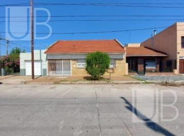 Casa · 200m² · 5 Ambientes · 1 Cochera · Casa en Necochea