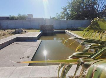 Terreno · 747m² · Venta 3 Lotes 746,7 m² Pileta y Mejoras - Roldan