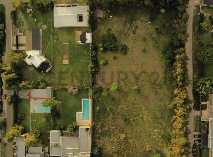 Terreno · 273m²