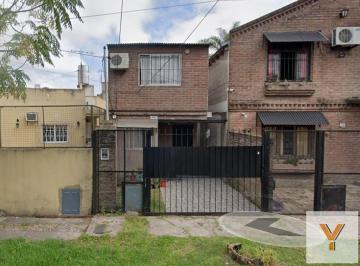 Departamento · 40m² · 3 Ambientes · 1 Cochera · Dúplex en Venta - 2 Dorm. 2 Baños - Villa Tesei