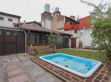 Casa · 74m² · 4 Ambientes · 2 Cocheras · Venta Casa 4 Ambientes con Cochera Quincho y Patio con Pileta