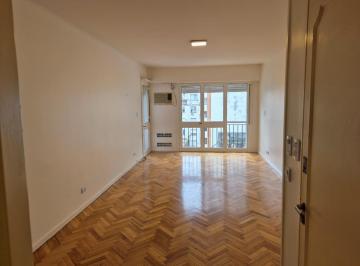 Departamento de 3 ambientes, Recoleta · Departamento 3 Ambientes C/dep Serv y Cochera
