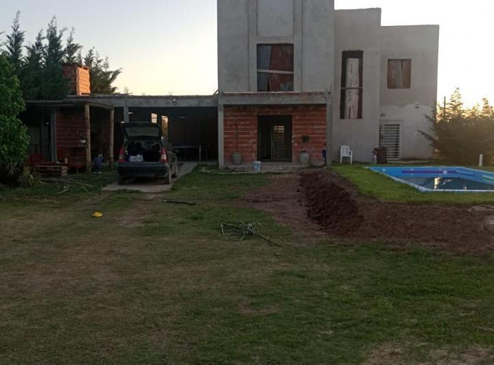 Casa · 120m² · 4 Ambientes · 2 Cocheras
