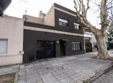 Casa · 160m² · 4 Ambientes · 1 Cochera · Casa en Bahia Blanca y Av San Martin - T/a Nuevo Gran Terraza con Parrilla y Piscina Suite Jacuzzi