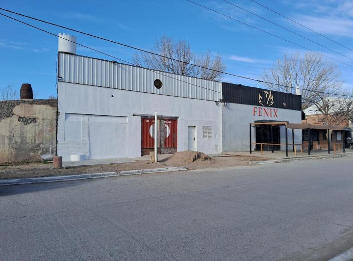 Bodega-Galpón · 240m² · 2 Ambientes