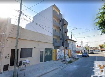 Garage · 16m² · 1 Cochera · Cochera - 16 m² Totales - Descubierta - Sarandi