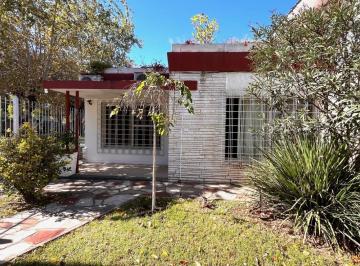 DMS-DMS-4399_2 · Venta Casa 5 Ambientes Castelar Norte - Inmejorable Ubicación