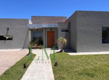 DMS-DS1-4512_2 · Casa en Venta, La Cesarina.