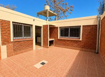 Departamento de 2 ambientes, Las Tortugas · Departamento en Alquiler - Godoy Cruz!