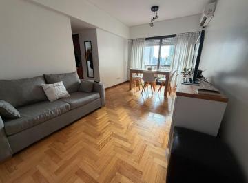 Departamento · 32m² · 2 Ambientes · 1 Cochera · Venta 2 Ambientes en Caballito con Cochera - Muy Luminoso