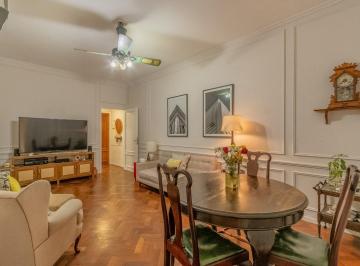 Departamento · 75m² · 3 Ambientes · Venta Depto 3 Amb y Dependencia, Recoleta, Gran Oportunidad, Vista, Luz y Balcón.