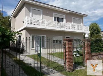 Departamento · 270m² · 10 Ambientes · 2 Cocheras · Departamentos en Venta - 7 Dorm. 4 Baños - 405 m² - Villa Gesell