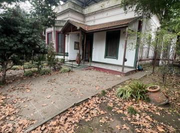 Casa de 15 ambientes, Almirante Brown · Importante Casona Institucional en Venta | 430 m² Cubiertos | Lote de 781 m² | Adrogué
