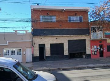 Casa de 3 ambientes, Rosario · Dueño Vende, Casa Planta Alta y Salón Amplio en Planta Baja.