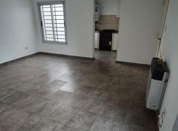 Departamento · 46m² · 1 Dormitorio · 1 Dormitorio C/balcon. Expensas Bajas Bº Pueyrredon