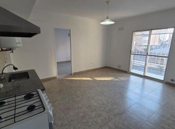 Departamento · 32m² · 2 Ambientes · Alquiler Departamento 2 Ambientes con Balcon Moron
