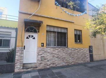 Casa · 140000m² · 2 Ambientes · Venta Casa Duplex 2/3 Ambientes Lugano
