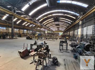 Depósito · 3600m² · 5 Ambientes · Depósito en Venta - 4 Oficinas - Villa Domínico