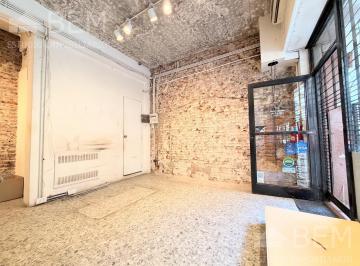 Local comercial · 44m² · Local en Recoleta - 4 m de Frente