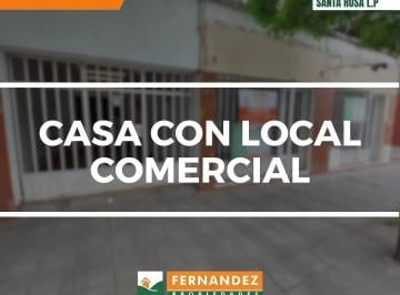 Casa · 152m² · 3 Ambientes · 1 Cochera · Vende Casa Centro Santa Rosa, La Pampa, Oportunidad a Reciclar