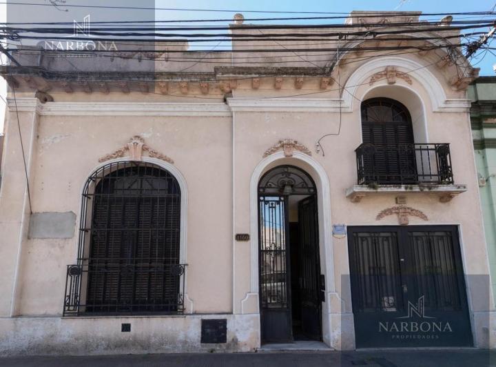 Casa · 150ha · 7 Ambientes · 1 Cochera