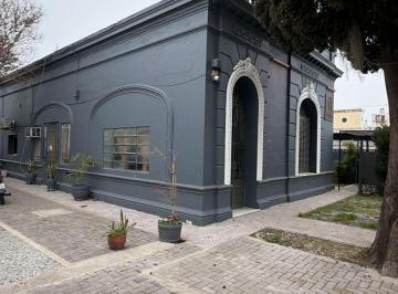 Casa 750m² Venta · Casa de Estilo Clásico Remodelada. Única en Vgg