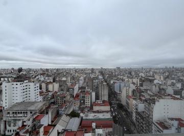 Departamento · 30m² · 2 Ambientes · Excelente 2 Ambientes con Vista Panoramica en Piso Alto en Venta.
